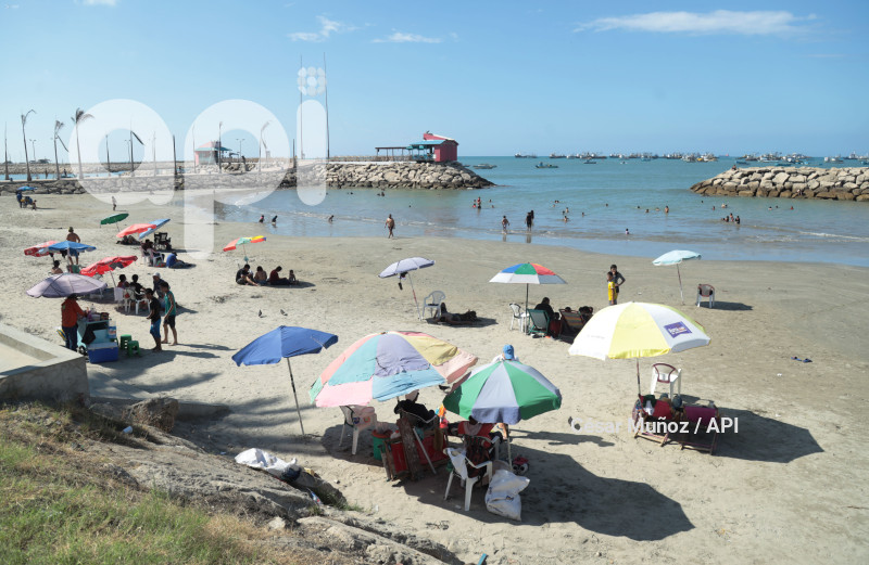 GYE-FERIADO-BALNEARIOS