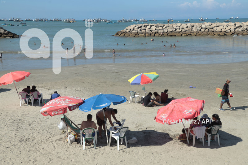 GYE-FERIADO-BALNEARIOS