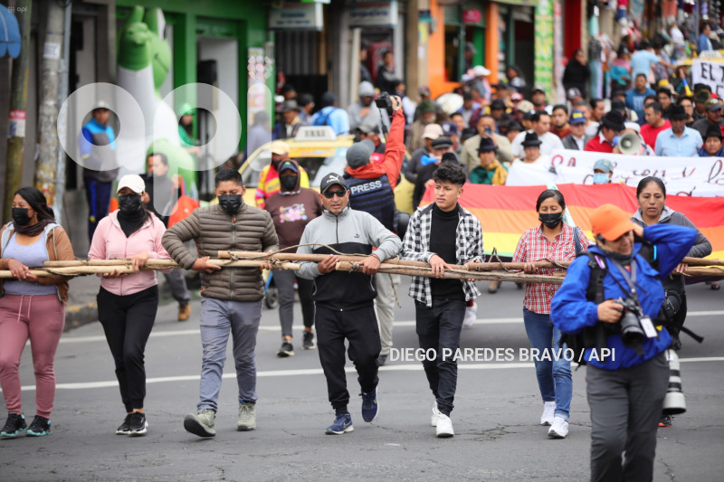 LATACUNGA MARCHA INSEGURIDAD