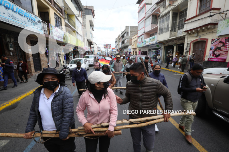 LATACUNGA MARCHA INSEGURIDAD
