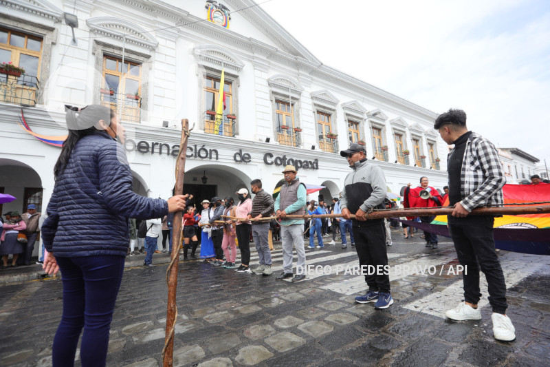 LATACUNGA MARCHA INSEGURIDAD