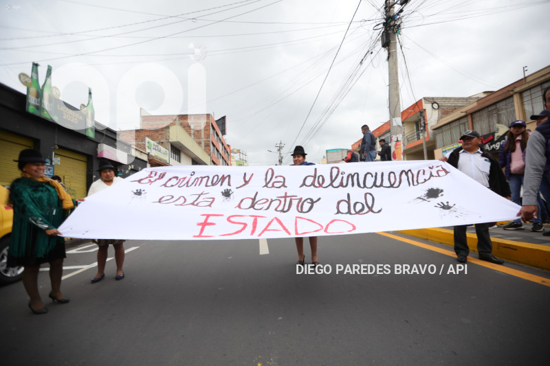 LATACUNGA MARCHA INSEGURIDAD