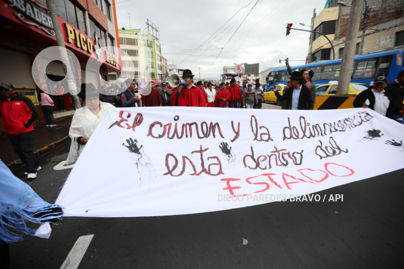 LATACUNGA MARCHA INSEGURIDAD