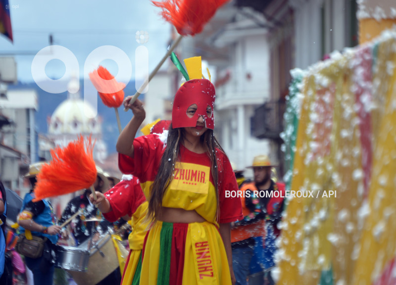 CUENCA-DESFILE CARNAVAL-2024