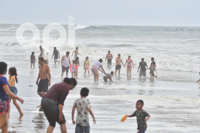 MANTA-CARNAVAL-PLAYA