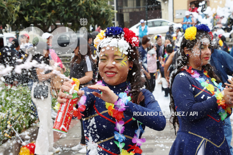 UIO-CARNAVAL-PLAZA-SAN-BLAS