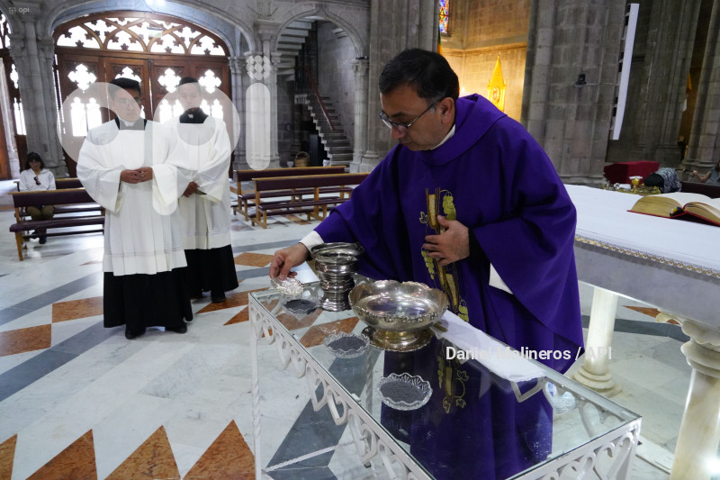 MIERCOLES DE CENIZA BASILICA