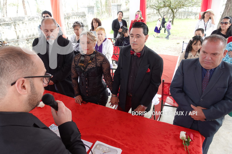 CUENCA-MATRIMONIO-SAN VALENTIN