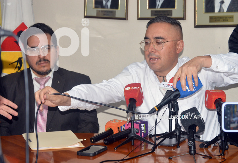 CUENCA-RUEDA PRENSA-COMODATO-ESTADIO