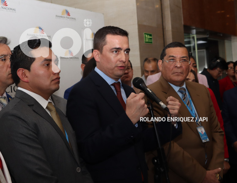 ASAMBLEA-CONSTRUYE-COIP