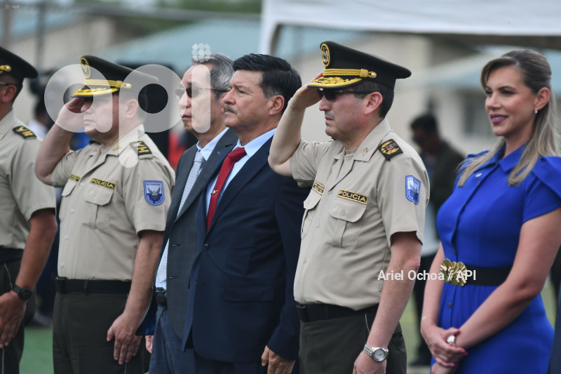 MANTA-CEREMONIA-ESCUELA-POLICIA-AROMO