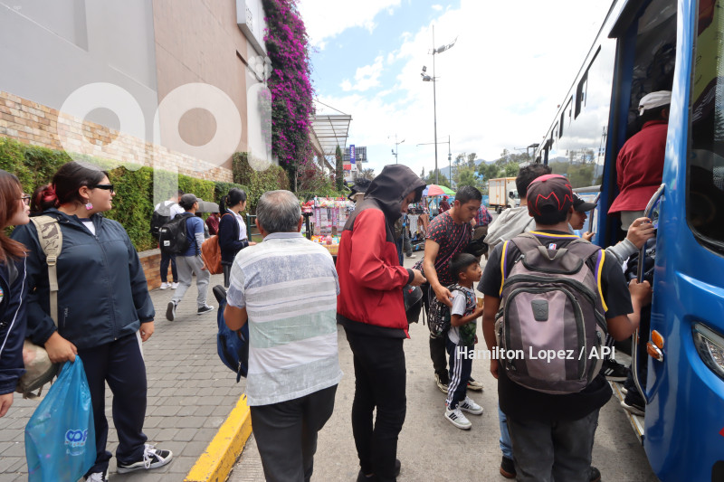 UIO COMERCIO EL CONDADO