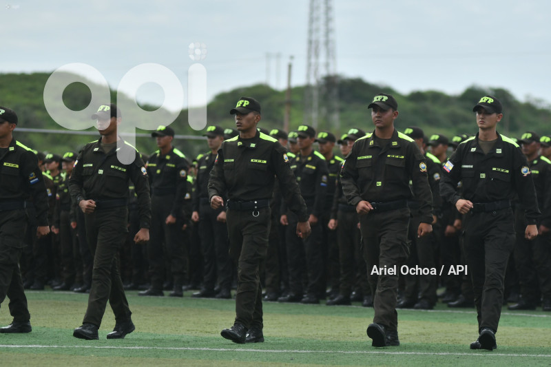 MANTA-CEREMONIA-ESCUELA-POLICIA-AROMO