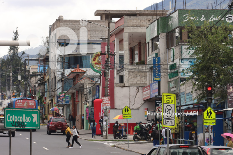 UIO COMERCIO EL CONDADO