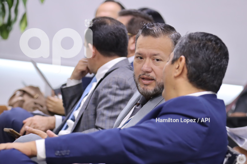 UIO POSTULANTES DEFENSOR DEL PUEBLO