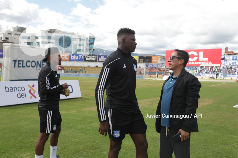 CUENCA-EXPLOSION AZUL-EMELEC