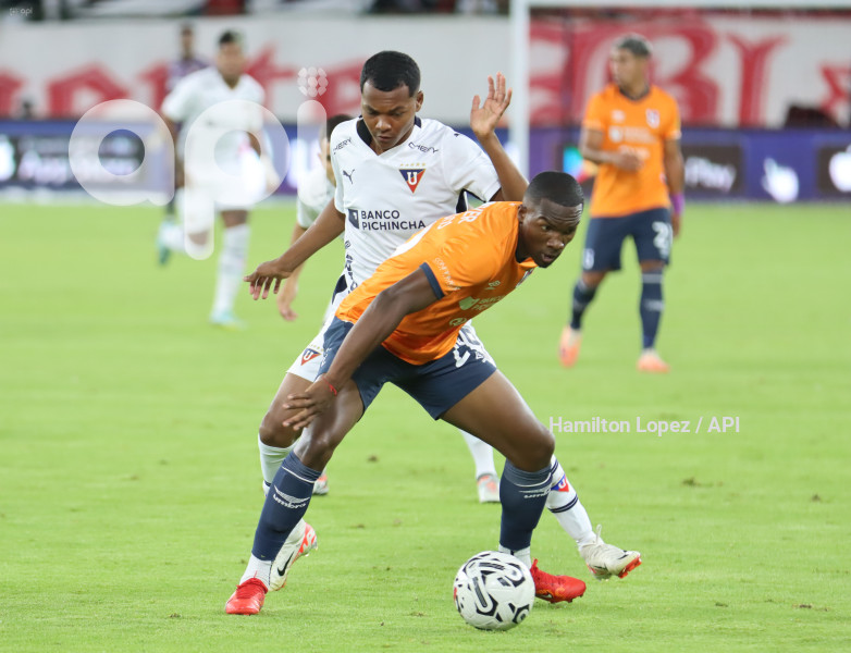 LIGAPRO NOCHE BLANCA LDU