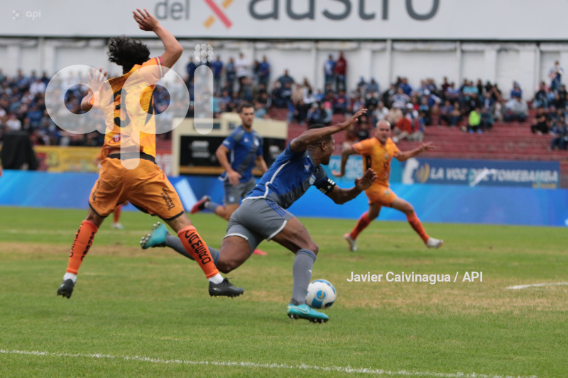 CUENCA-EXPLOSION AZUL-EMELEC