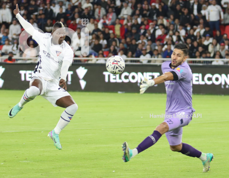 LIGAPRO NOCHE BLANCA LDU