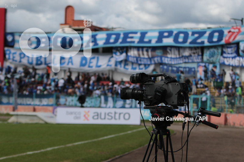 CUENCA-EXPLOSION AZUL-EMELEC