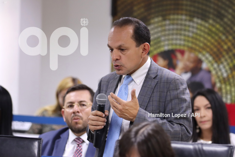 UIO POSTULANTES DEFENSOR DEL PUEBLO
