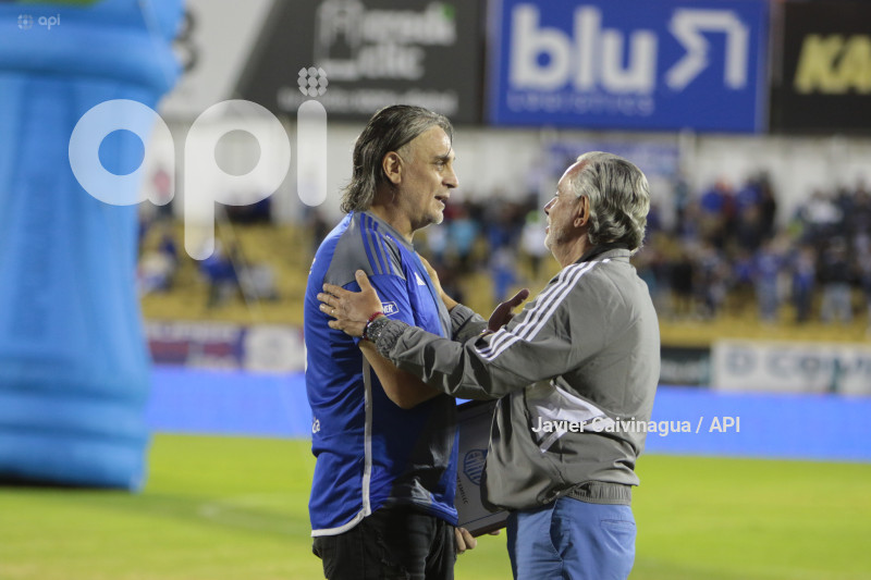 CUENCA-EXPLOSION AZUL-EMELEC