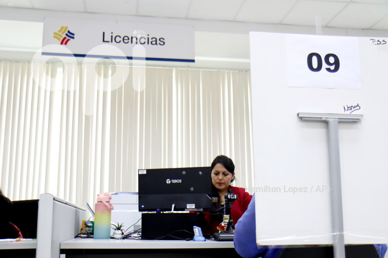 UIO OPERACION ATICORRUPCION ANT