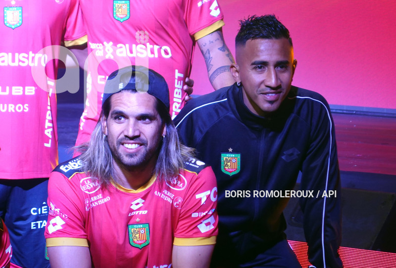 CUENCA-PRESENTACION CAMISETA-D CUENCA