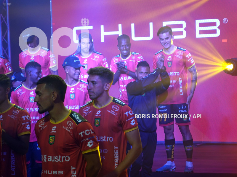 CUENCA-PRESENTACION CAMISETA-D CUENCA