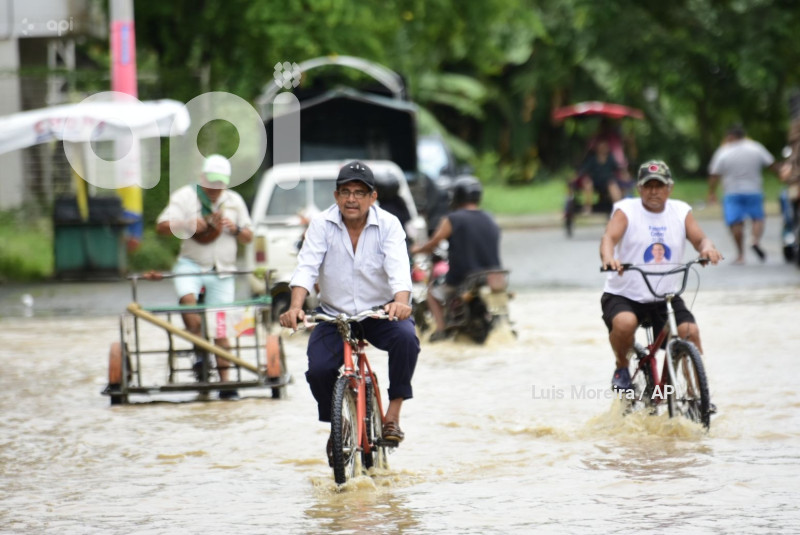CHONE-INUNDACIONES-LLUVIAS
