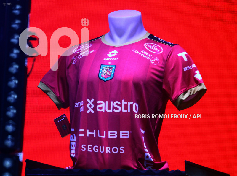 CUENCA-PRESENTACION CAMISETA-D CUENCA