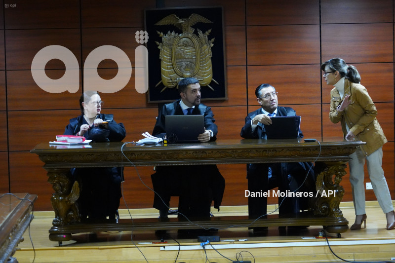 AUDIENCIA RECONSTRUCCION MANABI
