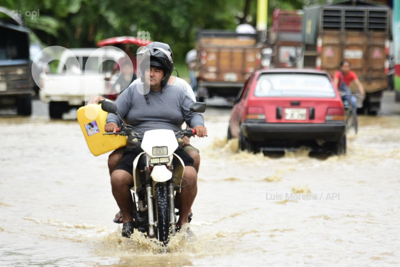 CHONE-INUNDACIONES-LLUVIAS