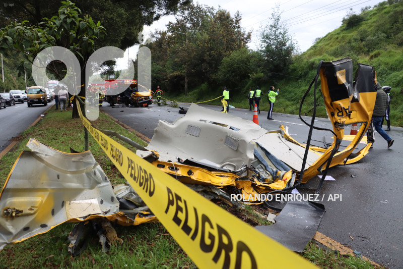 ACCIDENTE-TRANSITO-AVE-SIMON-BOLIVAR