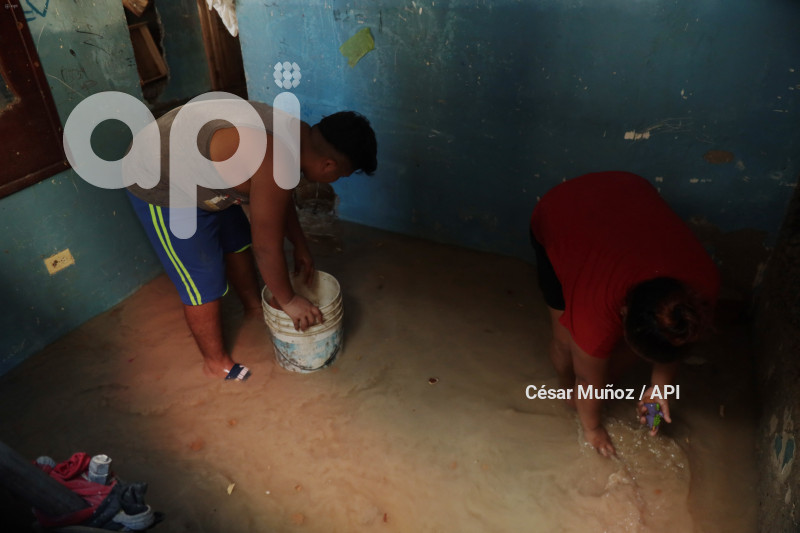 GYE-INUNDACIONES PLAYAS