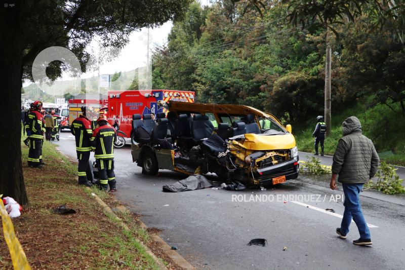 ACCIDENTE-TRANSITO-AVE-SIMON-BOLIVAR