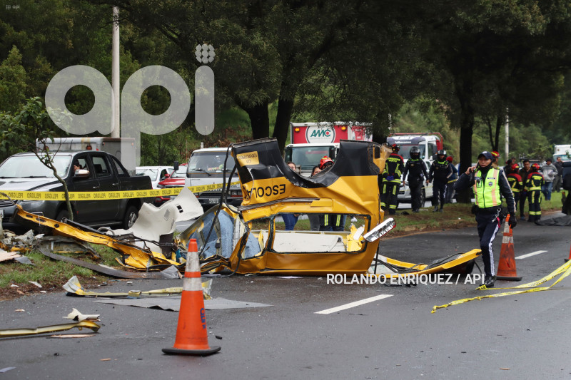 ACCIDENTE-TRANSITO-AVE-SIMON-BOLIVAR