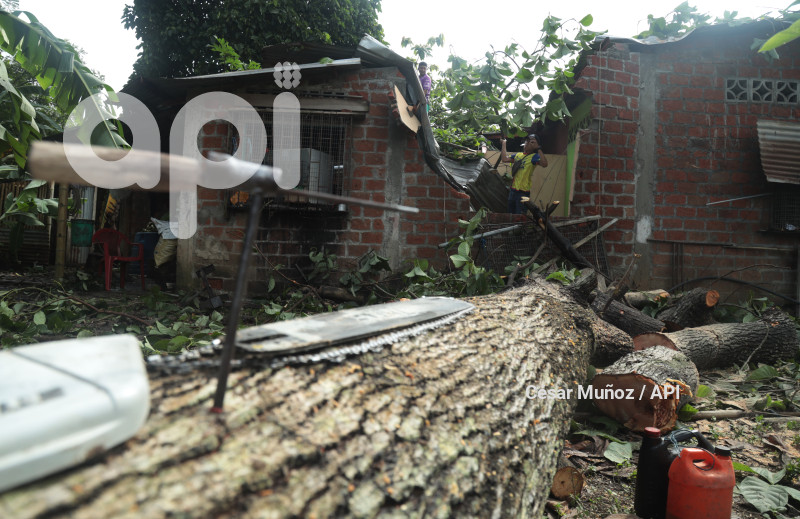 GYE-CASAS AFECTADAS TECHOS