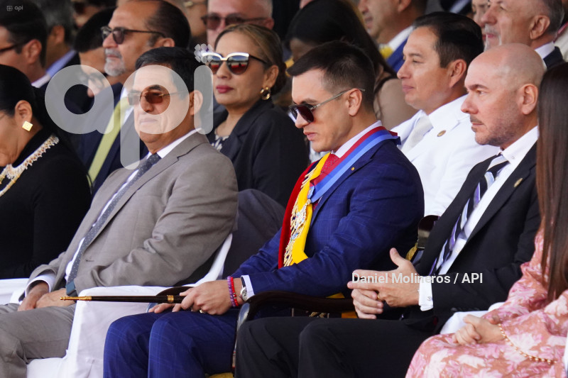 DIA DEL EJERCITO DANIEL NOBOA