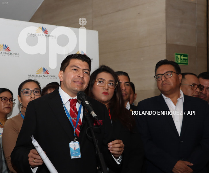 ASAMBLEA-REVOLUCION-CIUDADANA