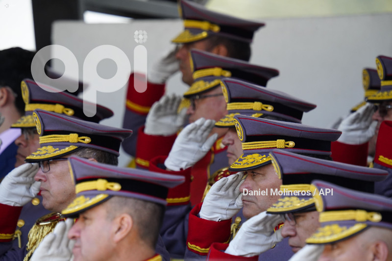 DIA DEL EJERCITO DANIEL NOBOA