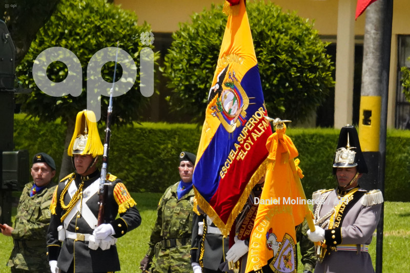 DIA DEL EJERCITO DANIEL NOBOA