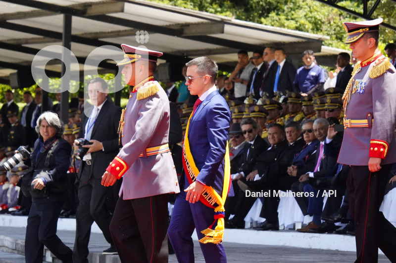 DIA DEL EJERCITO DANIEL NOBOA