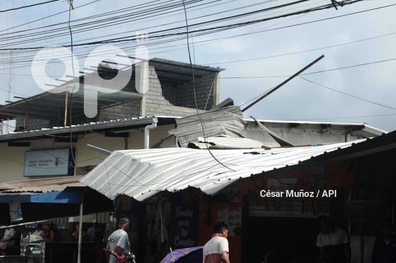 GYE-CASAS AFECTADAS TECHOS
