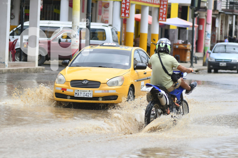 CHONE-INUNDACIONES-LLUVIAS