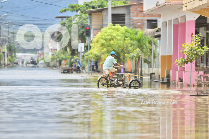 CHONE-INUNDACIONES-LLUVIAS