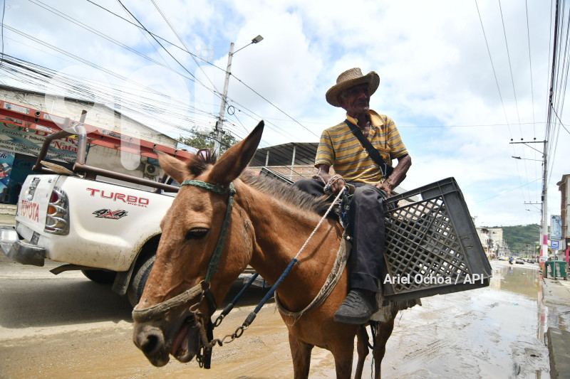 CHONE-INUNDACIONES-LLUVIAS
