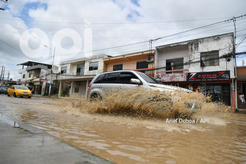 CHONE-INUNDACIONES-LLUVIAS