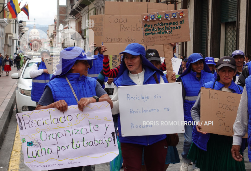 CUENCA-DIA DEL RECICLADOR EN ECUADOR