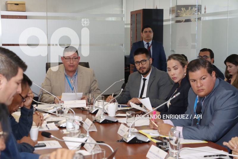 ASAMBLEA-COMISION-BIODIVERSIDAD-MIN-AMBIENTE